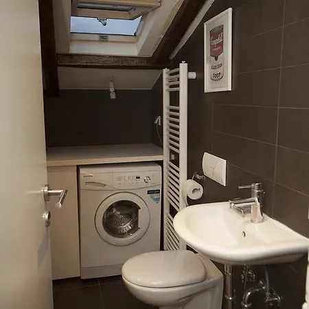 Attic Centre Apartman